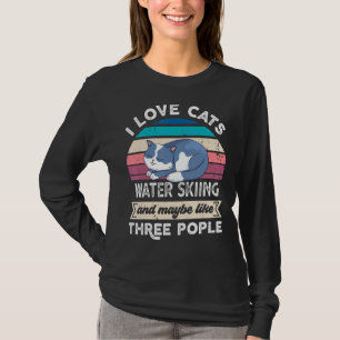 Camiseta Eu Adoro Gatos E Esqui Água E Três Pessoas