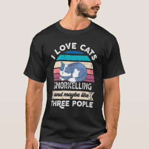 Camiseta Eu Adoro Gatos Sorrindo E Como Três Pessoas