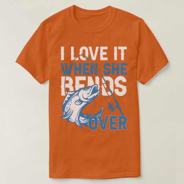 Camiseta Eu Adoro Quando Ela Se Aproxima De Mens Engraçados (Frente do Design)