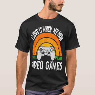 Camiseta Eu Adoro Quando Minha Mãe Me Deixa Jogar Vídeo Gam