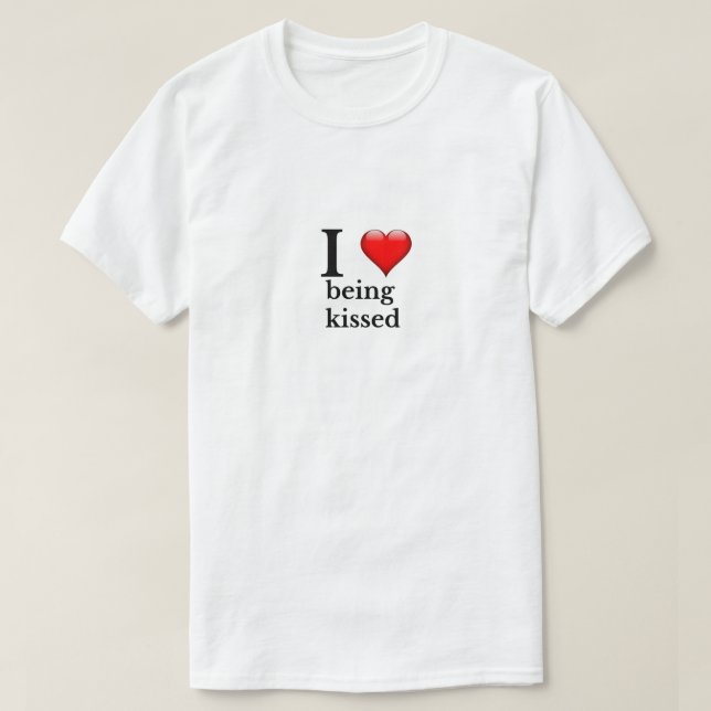 Camiseta Eu adoro ser beijado (Frente do Design)