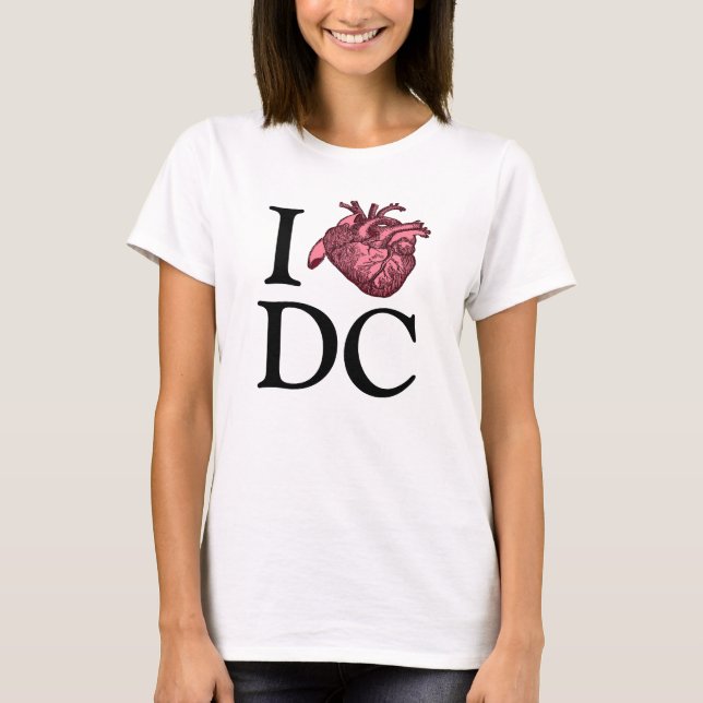Camiseta Eu adoro Wash, DC com coração anatomicamente corre (Frente)