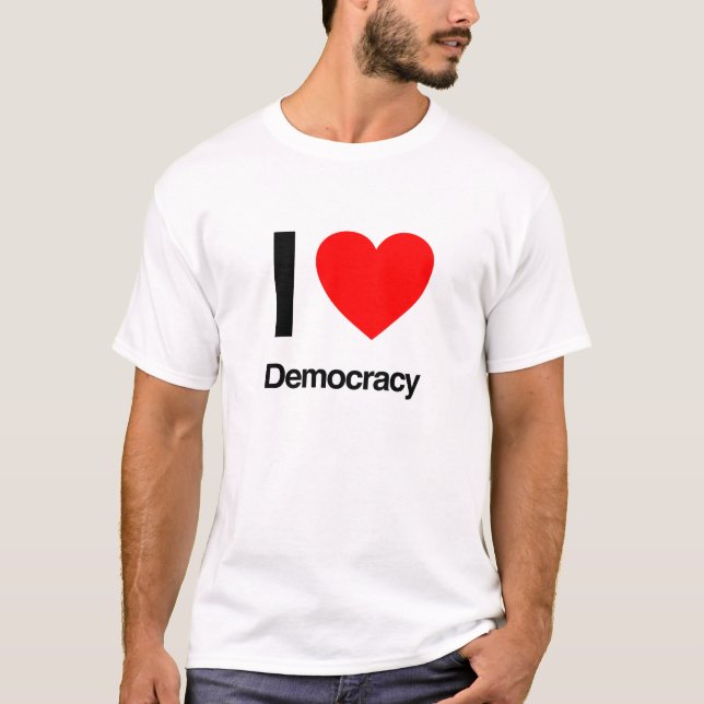 Camiseta eu amo a democracia (Frente)
