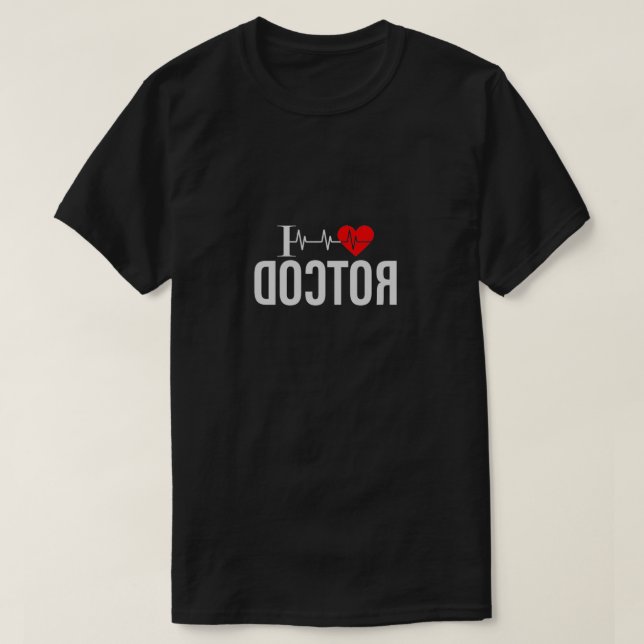CAMISETA EU AMO A ENFERMEIRA DO MÉDICO (Frente do Design)