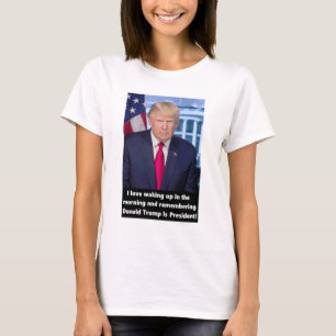 Camiseta Eu amo acordar na manhã e recordar