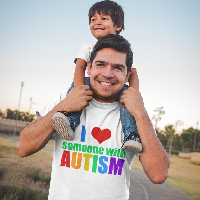 Camiseta Eu Amo Alguém com Autismo (Criador carregado)