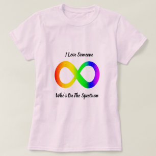 Camiseta Eu Amo Alguém com Autismo