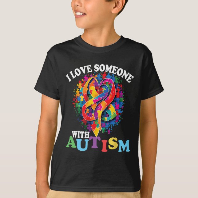 Camiseta Eu Amo Alguém Com Autismo 1 (Frente)