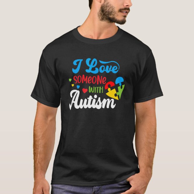 Camiseta Eu Amo Alguém Com Autismo 2 (Frente)