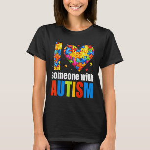 Camiseta Eu Amo Alguém Com Autismo Sensibilização Cardíaca