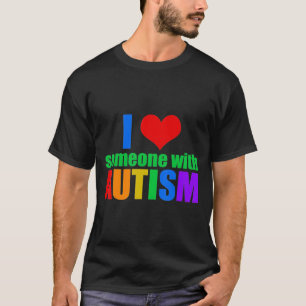 Camiseta Eu Amo Alguém Com Autista