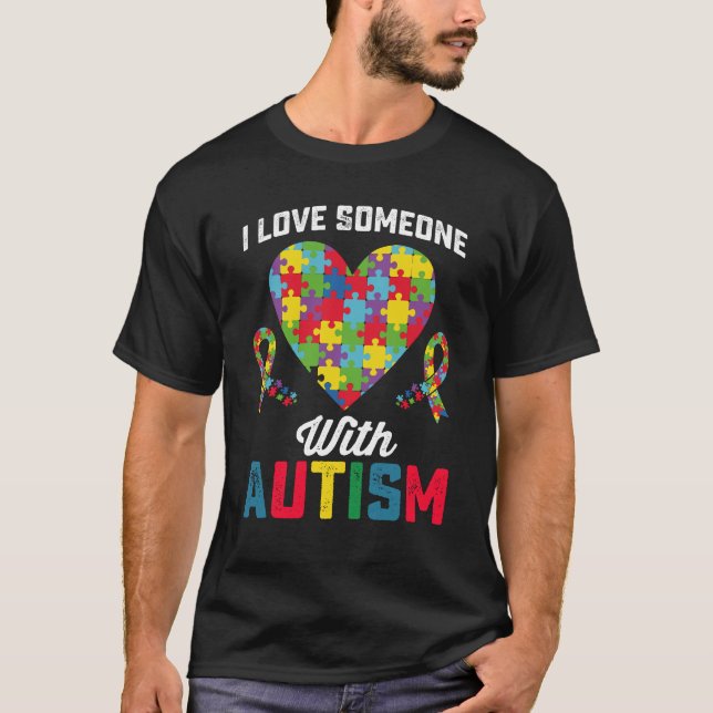 Camiseta Eu Amo Alguém Com Consciência do Autismo (Frente)