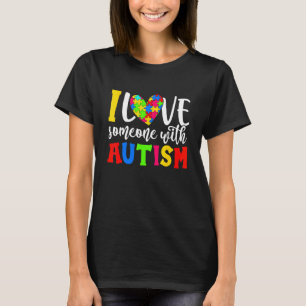 Camiseta Eu Amo Alguém Com Quebra-Cabeça do Dia de Conscien