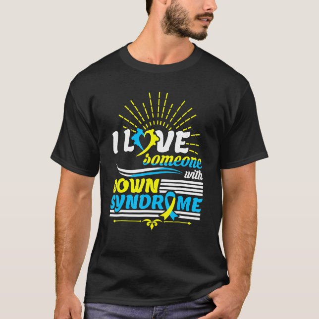 Camiseta Eu Amo Alguém Com Síndrome de Down (Frente)