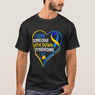 Camiseta Eu Amo Alguém com Síndrome de Down - Síndrome de D