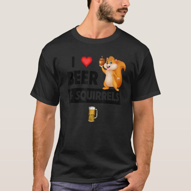 Camiseta Eu Amo Cerveja e Esquilos Engraçado Bebendo Animal (Frente)