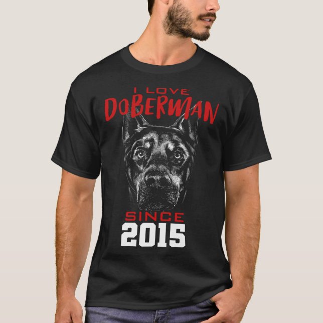 Camiseta Eu amo doberman desde 2015 (Frente)
