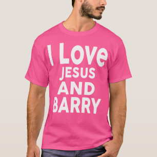 Camiseta Eu Amo Jesus E Barry Nome Barry
