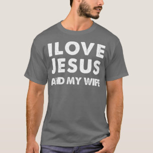Camiseta Eu Amo Jesus E Minha Esposa Encantada Casamento De