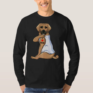 Camiseta Eu Amo Mamãe Tatto Puggle Mamãe Cachorro Mulheres