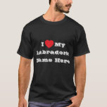 Camiseta Eu ♥️ Amo Meu Nome Labradork Aqui<br><div class="desc">Camisa de T clássica masculina a preto e a inscrição a cores brancas e a roupa de uma declaração de moda divertida casual impressa com frase personalizável de modelo: Eu ♥️ o meu nome Labradork Aqui em Chapéus, Camisas e Produtos de Animais de Companhia pelo FabricSeal impressão a pedido compro...</div>