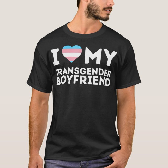 Camiseta Eu Amo Meu Orgulho Transgênero Namorado LGBT Trans (Frente)