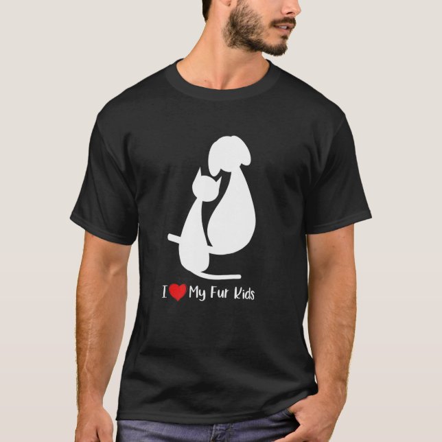 Camiseta Eu Amo Meus Filhotes de Pelo Design de Mãe de Cach (Frente)