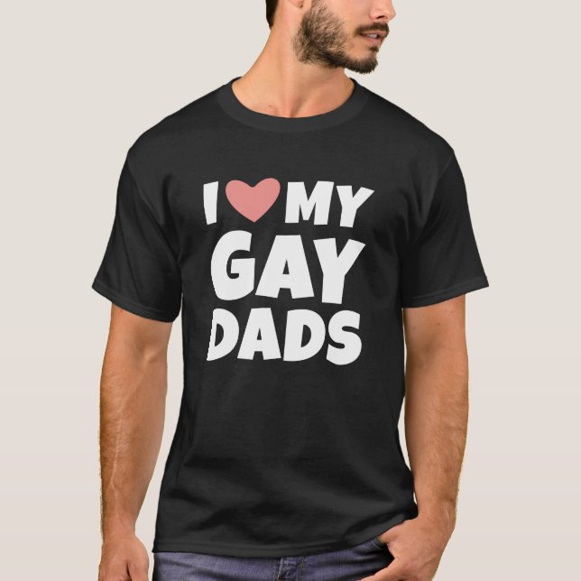 Camiseta Eu Amo Meus Pais Gays (Frente)