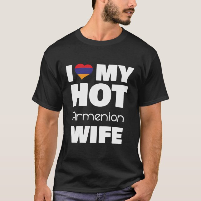 Camiseta Eu Amo Minha Esposa Armênia Quente Casada Com A Ar (Frente)