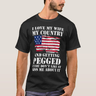Camiseta Eu Amo Minha Esposa Meu País E Recebo Vinta Pegada