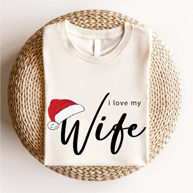 Camiseta Eu Amo Minha Esposa Trendy Christmas Santa Hat Whi (I Love My Wife Trendy Christmas Santa Hat White T-Shirt)