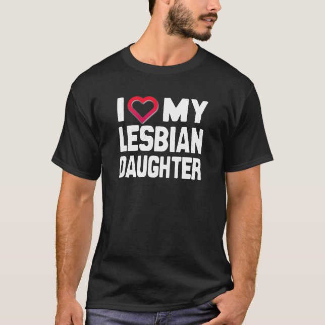 CAMISETA EU AMO MINHA FILHA LESBIANA - -... (Frente)