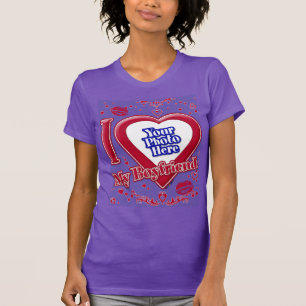 Camiseta Eu Amo Minha Foto Namorado Vermelha Corações Roxos