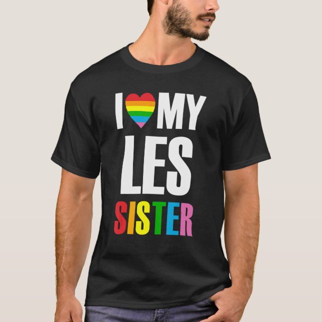 Camiseta Eu Amo Minha Irmã Rainbow Lgbt Correspondente Famí (Frente)