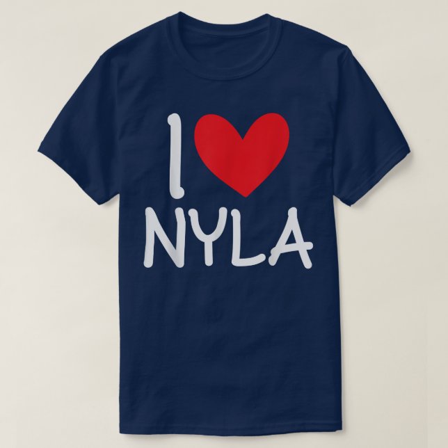 Camiseta Eu Amo Nyla Name Personalizado Mulher BFF Frien (Frente do Design)