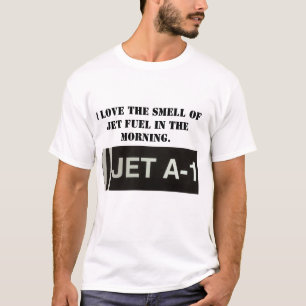 Camiseta Eu amo o cheiro do t-shirt do combustível para