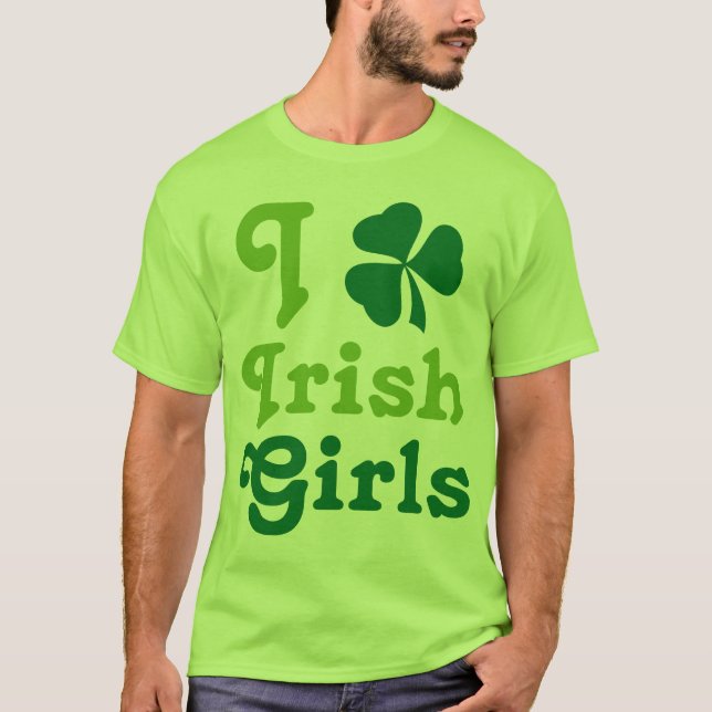 Camiseta Eu amo o T irlandês do verde do trevo das meninas (Frente)