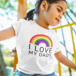 Camiseta Eu Amo Os Meus Pais Arco-Íris Orgulho gay<br><div class="desc">Comemore o Mês do Orgulho e mostre seu apoio aos seus pais e à comunidade LGBTQ com esta colorida design de camiseta "Eu amo meus Pais" com texto preto moderno e um vibrante espectro de cores arco-íris ROYGBV.</div>