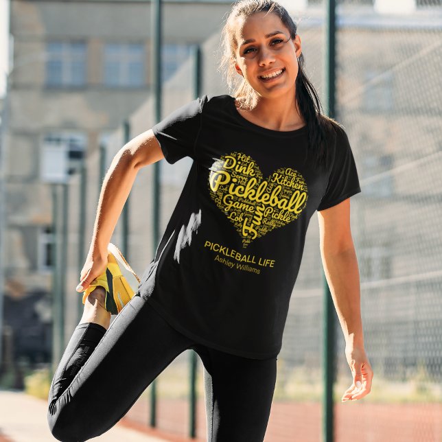 Camiseta Eu Amo Pickleball Nome Personalizado Palavra Coraç (Personalize with Text and Name.  Matching items available in collection.)