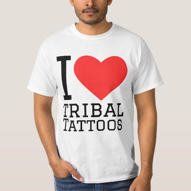 Camiseta Eu amo tatuagens tribais (Frente)