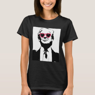 Camiseta Eu Amo Trump Coração Rosa Óculos Punk Rock Rave EU