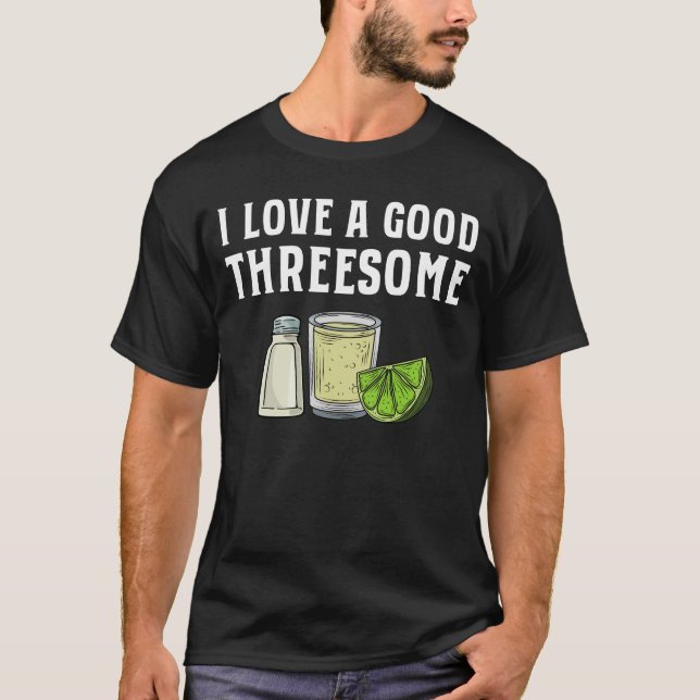 Camiseta Eu Amo Um Bom Presente de Tequila Lima Sal em Trio (Frente)