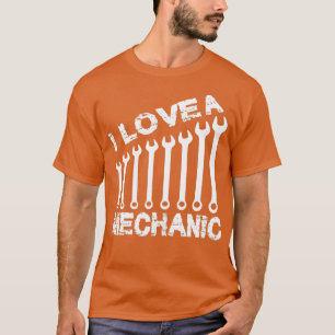 Camiseta Eu Amo Um Mecânico