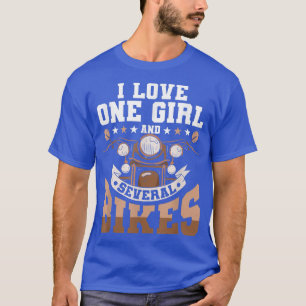 Camiseta Eu Amo Uma Rapariga E Vários Bikers - Engraçado Bi