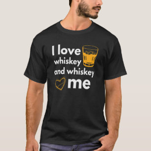 Camiseta Eu Amo Whiskey Me Ama Design Whiskey Bebendo