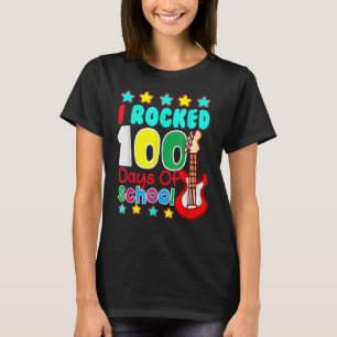 Camiseta Eu Arranjei 100 Dias De Música De Violão Na Escola