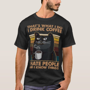 Camiseta Eu Bebo Café Odeio Pessoas E Sei Coisas