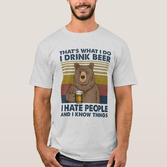 Camiseta Eu bebo cerveja, odeio pessoas e sei coisas (Frente)