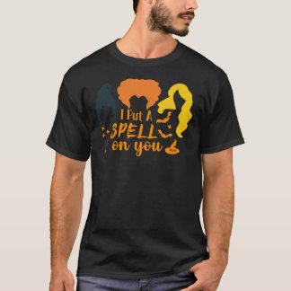 Camiseta Eu Coloquei Um Espelho Em Você Dia de as Bruxas en