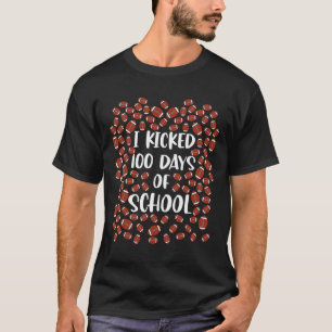 Camiseta Eu Completei 100 Dias De Escola Jogador De Futebol